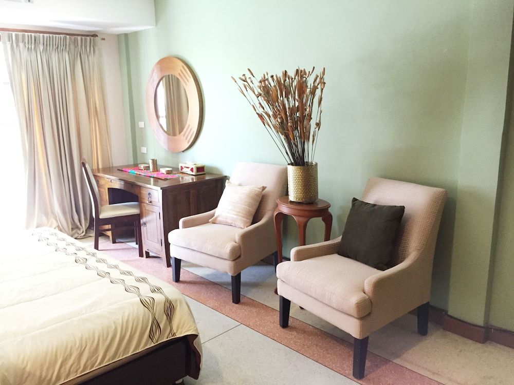 Winnine Cozy Home Deluxe King Bed (Oriental Room) 16