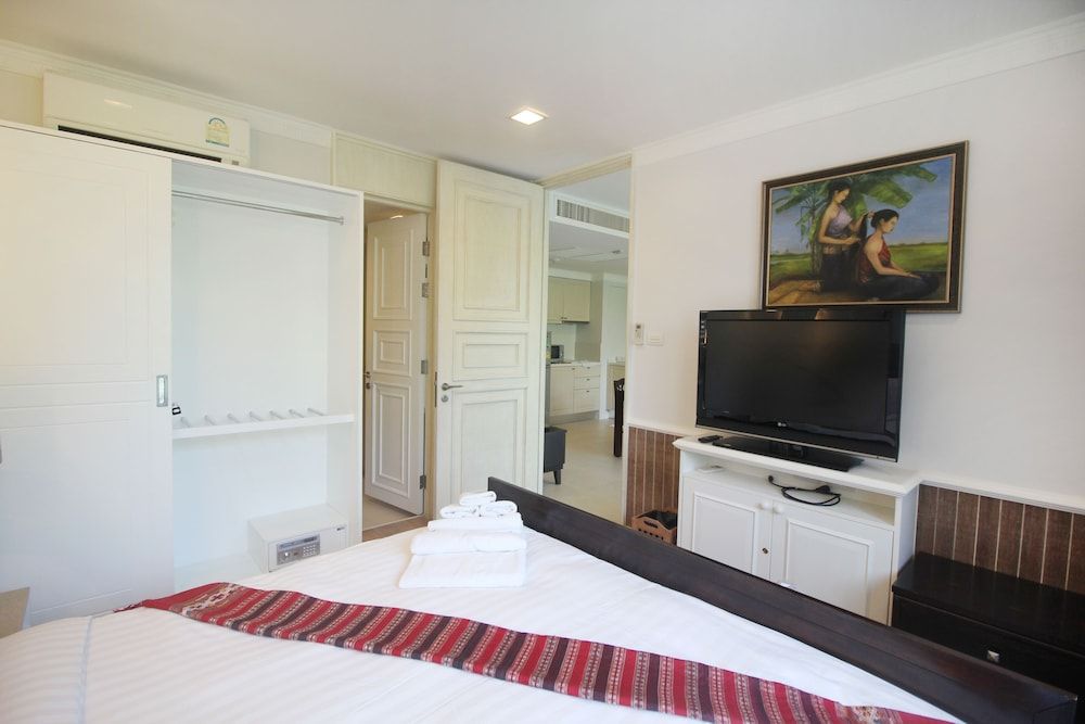 Marrakesh Condo Residence by Hua hin property online Exclusive Room, 1 Bedroom, Kitchenette, City View 6