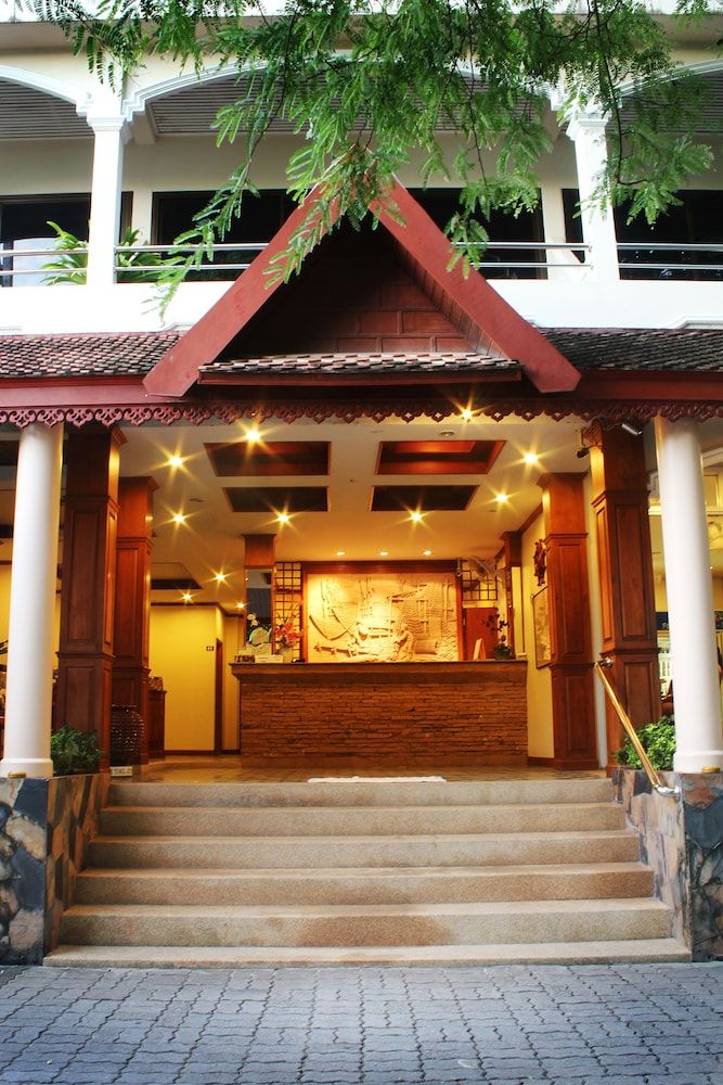 undefined Baan Pron Phateep 5