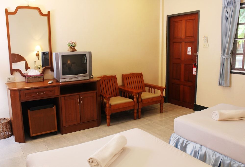 Baan Pron Phateep Standard Room 7