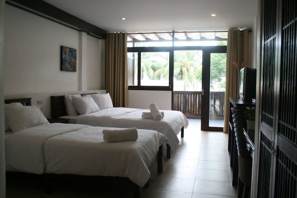 Baan Talay - Thungwualaen Triple Room 2