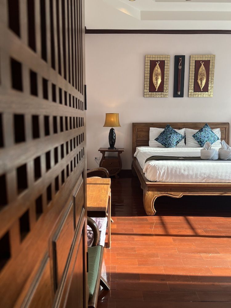 Pha Thai House Super Deluxe Double with Balcony