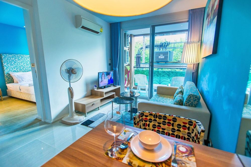 Atlantis Resort Jomtien Beach Deluxe Double Room with Garden View 3