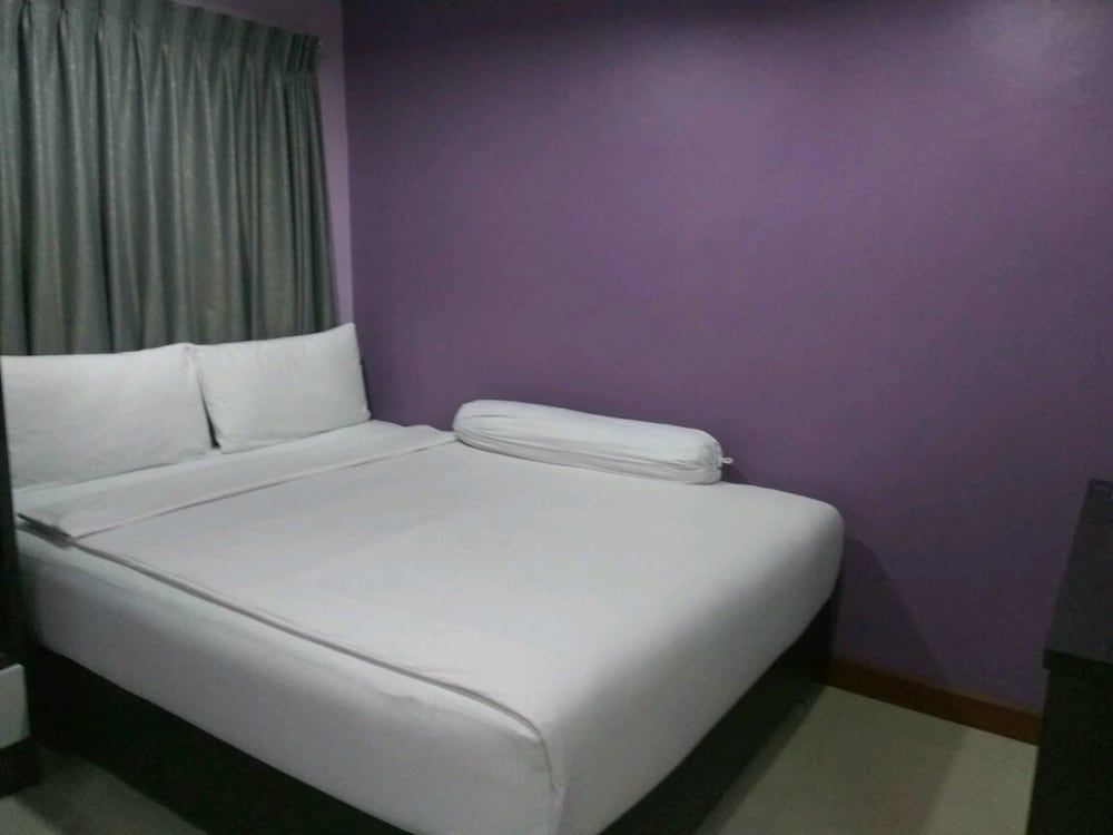 undefined Grand Omari 7