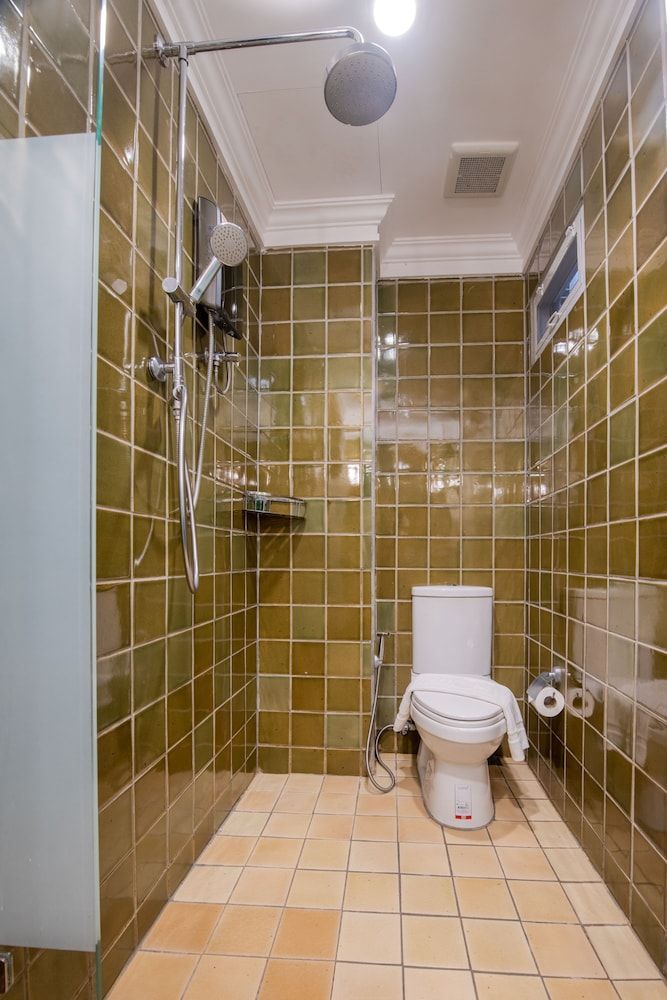 The Orchid House 153 Deluxe Room (No Window) 13