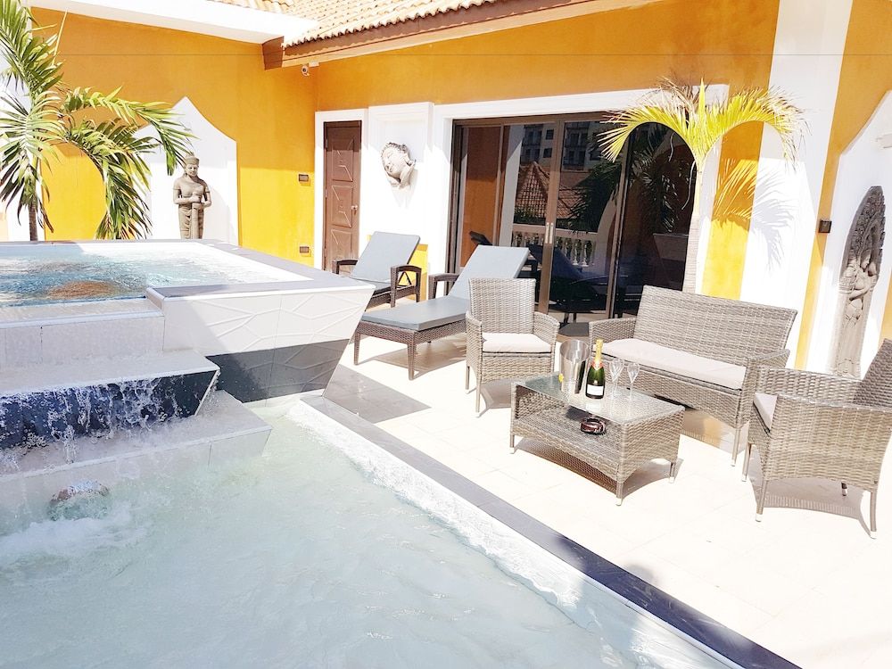 undefined HIDELAND Luxury Pool Villa Pattaya Walking Street 5 Bedrooms 10