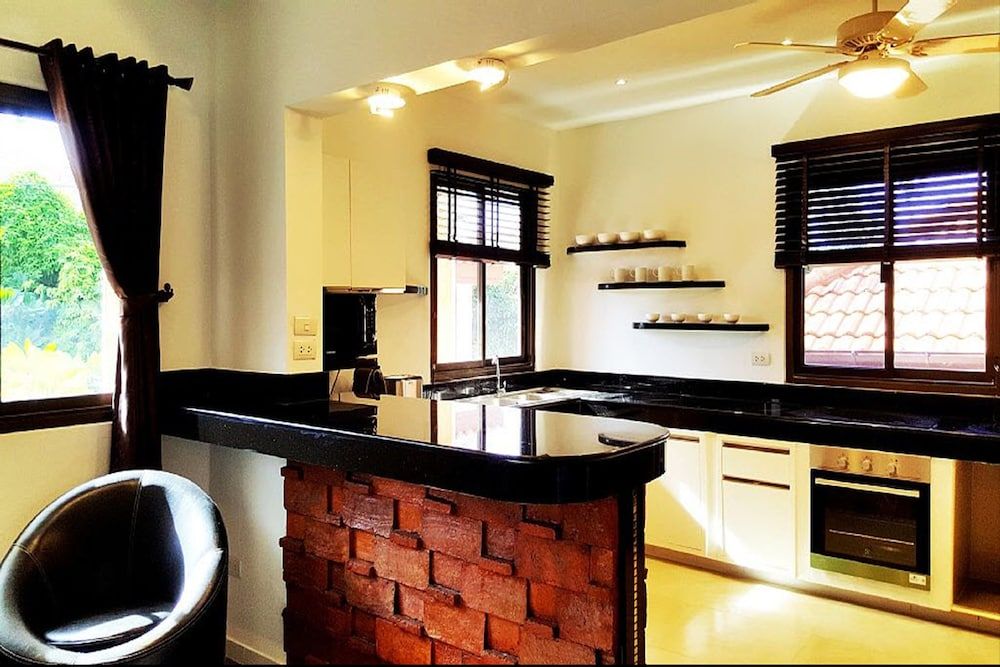 undefined HIDELAND Luxury Pool Villa Pattaya Walking Street 5 Bedrooms 4