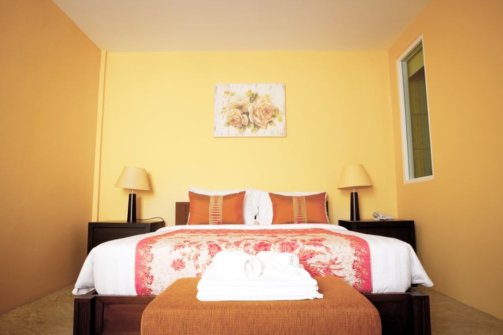 Baan PhuAnda Phuket Standard Room 2