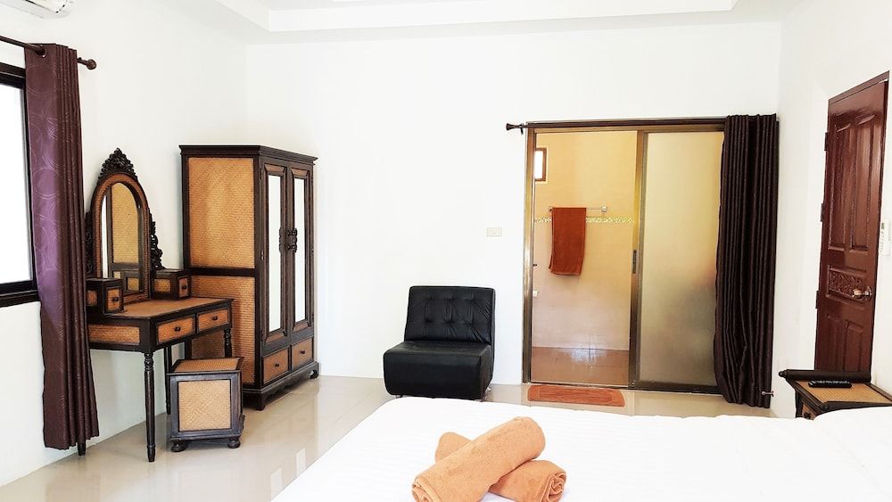 YAILAND Luxury Pool Villa Pattaya Walking Street 5 Bedrooms 5 Bedroom Villa 5