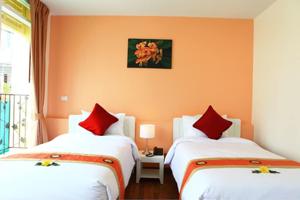 Villa Tona Phuket Deluxe Master Twin 10