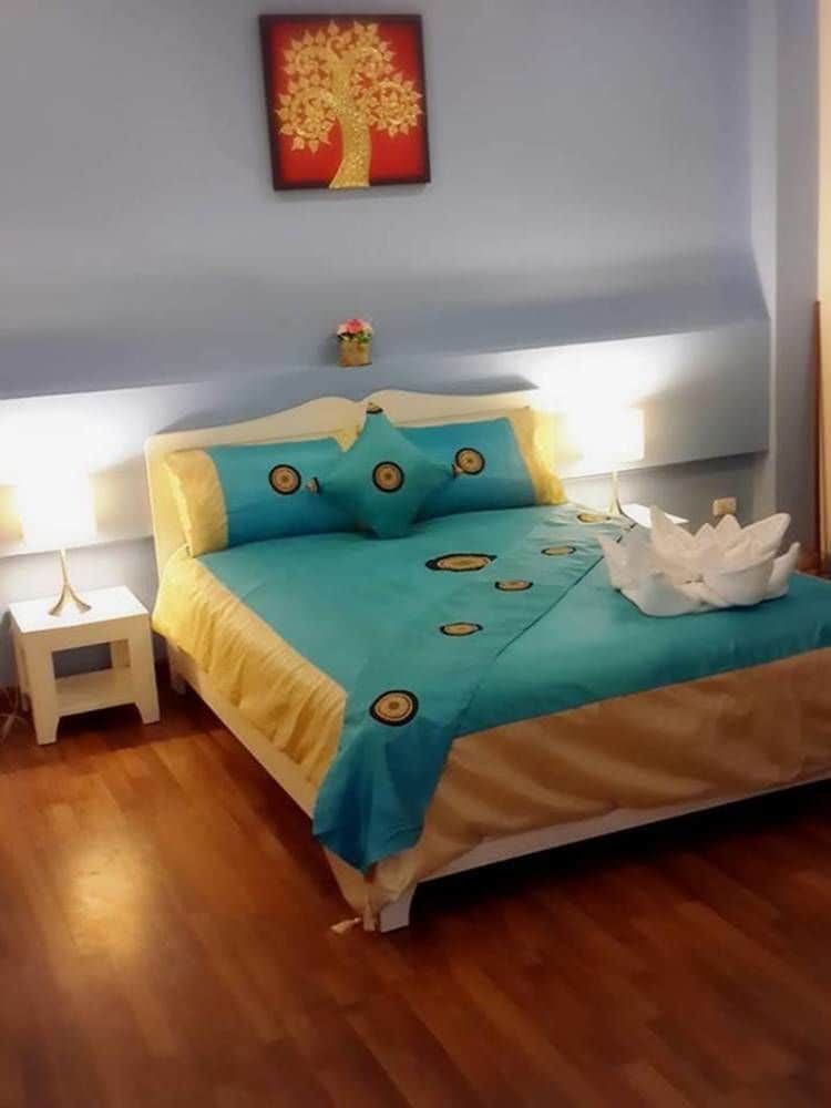 Villa Tona Phuket Deluxe Master Double 5