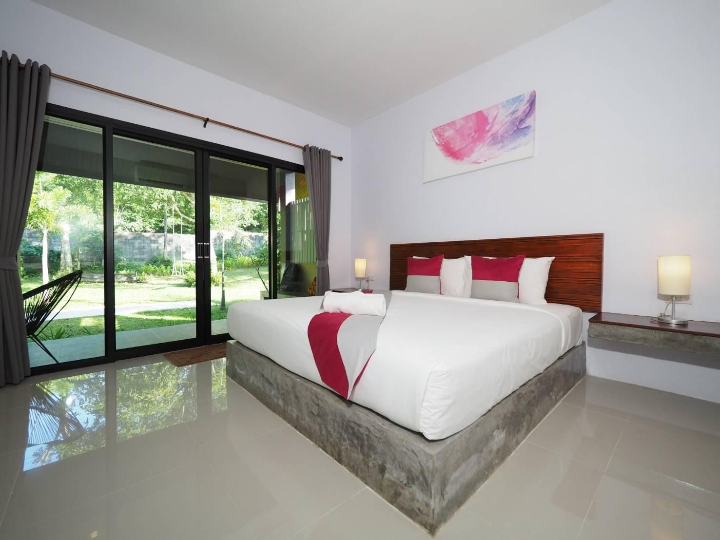 Family Two-Bedroom Suite with 5 pax