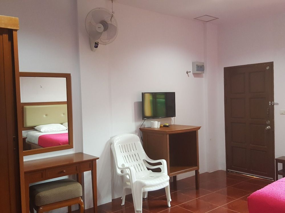 Mood Mansion Standard Room 12