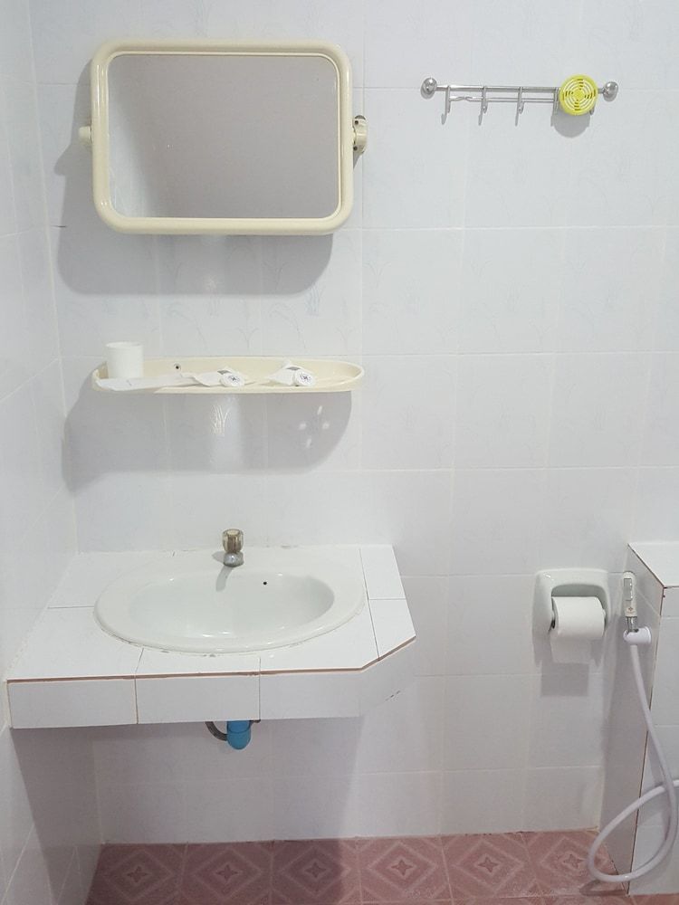 Mood Mansion Standard Room 9