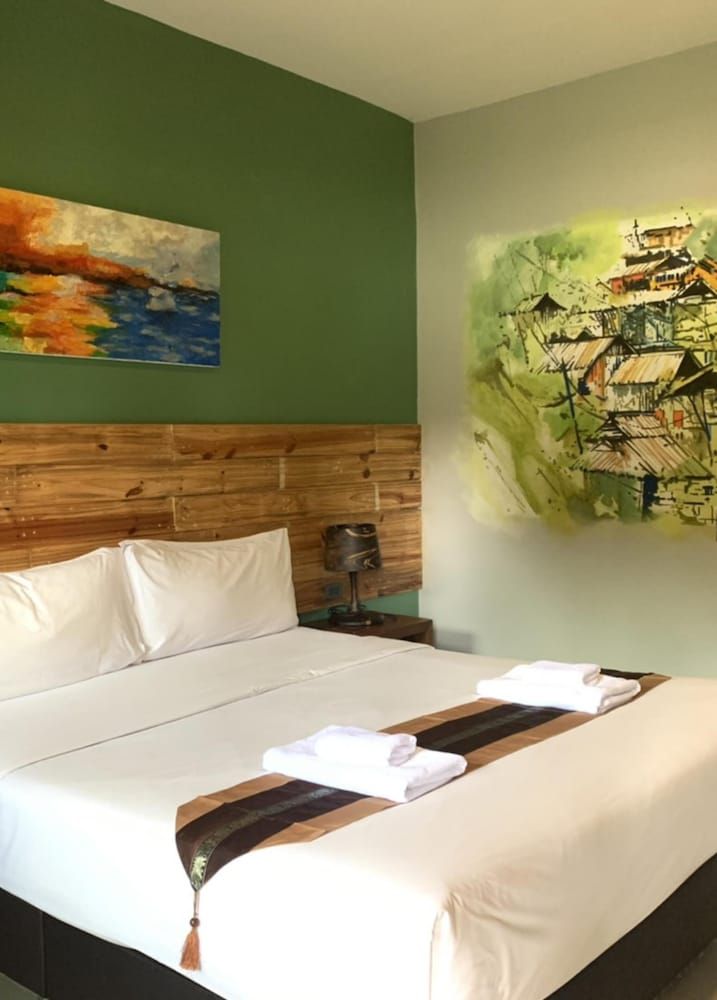 Deluxe King Room