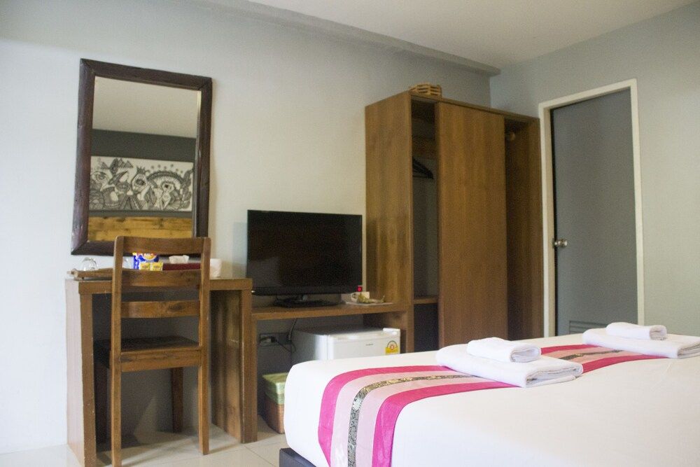 undefined Heuan Pak Dee Hostel at Gallery 3
