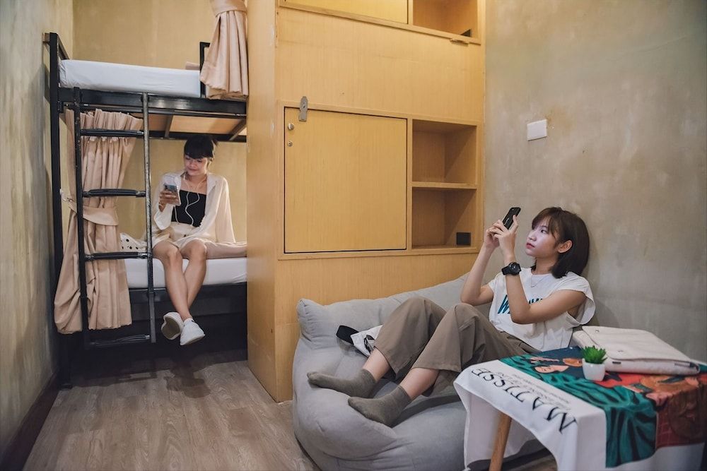 undefined Cazz Hostel