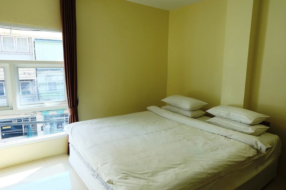 Au Bon Hostel Double Room 3