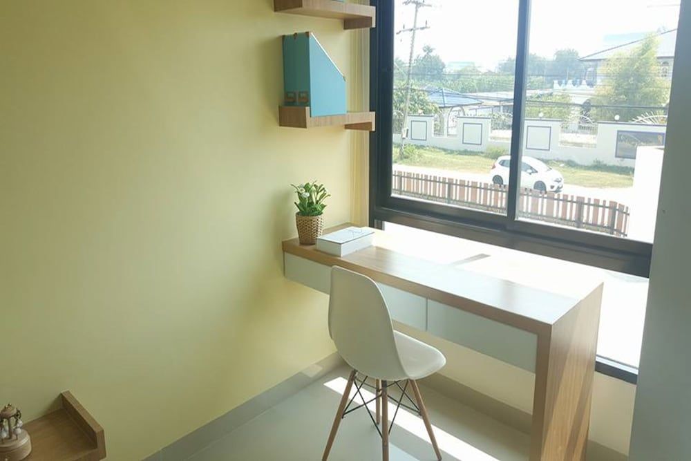 JK Living Hotel & Service Apartment Standard Double Room 4