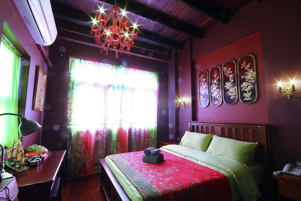 Signature Double Room, 1 Queen Bed, Garden Area