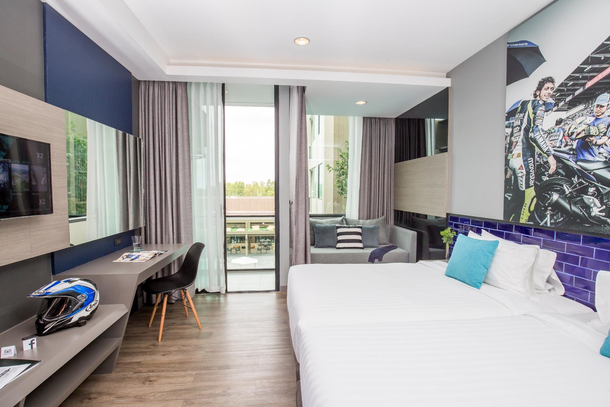 Deluxe Twin Bed - Breakfast Included