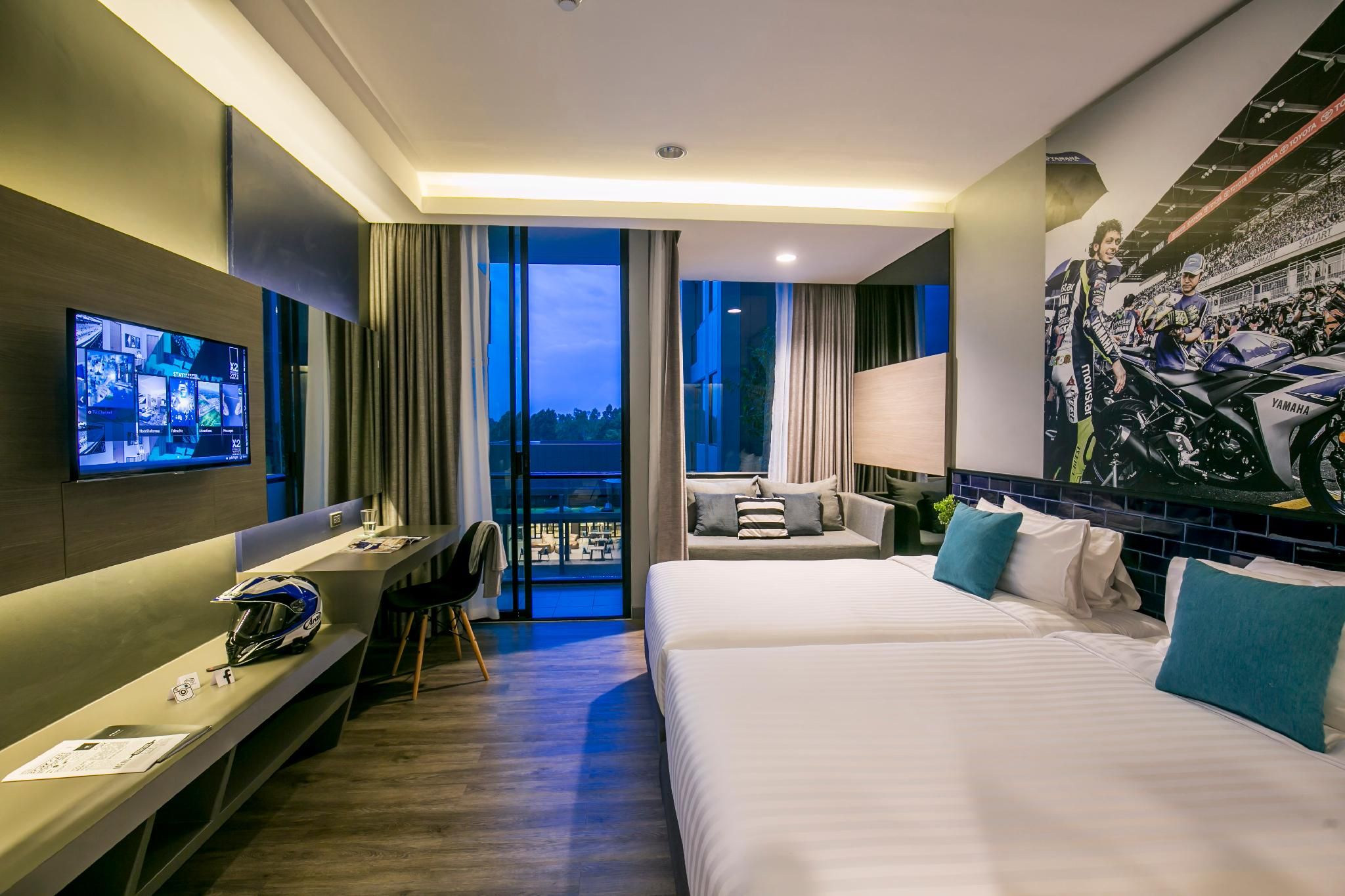 Deluxe Twin Bed - Breakfast Included
