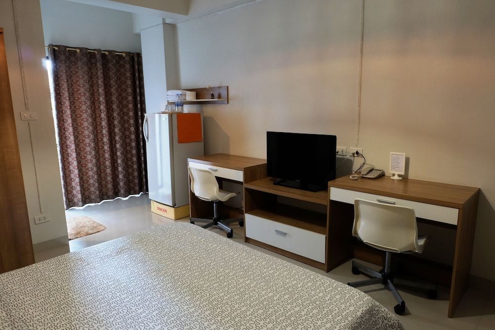 Casa Blanca Apartment with Balcony 13