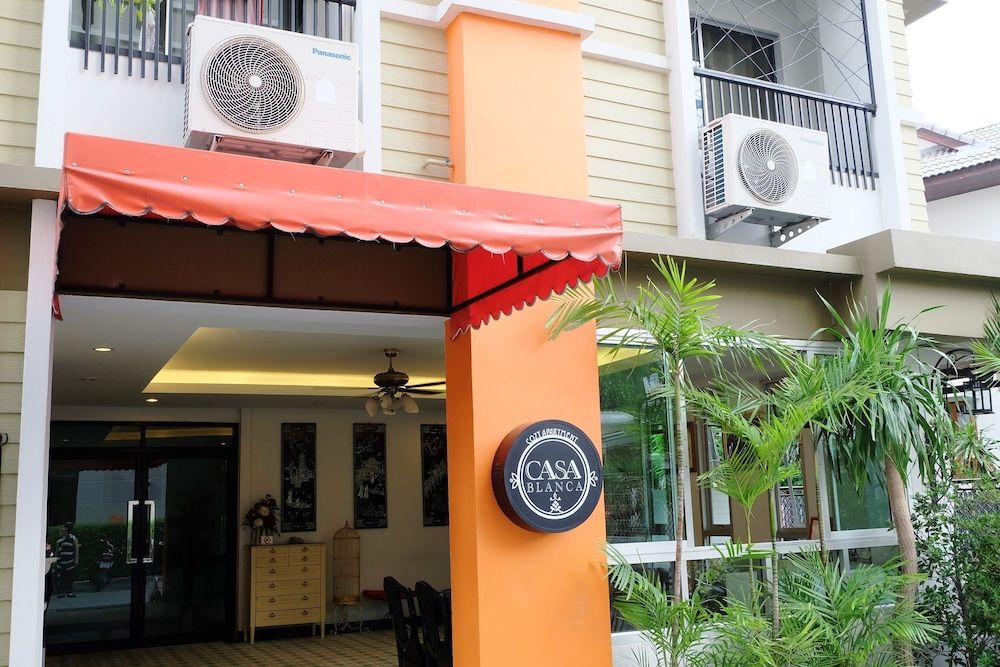 undefined Casa Blanca 2