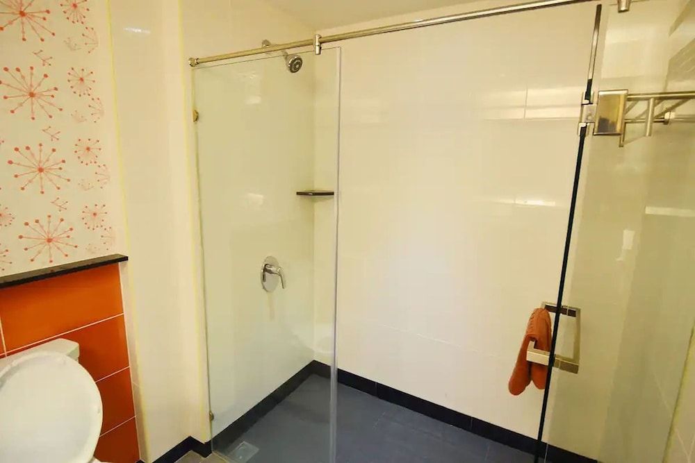 Welcome Jomtien Beach Hotel Superior Twin Room 4