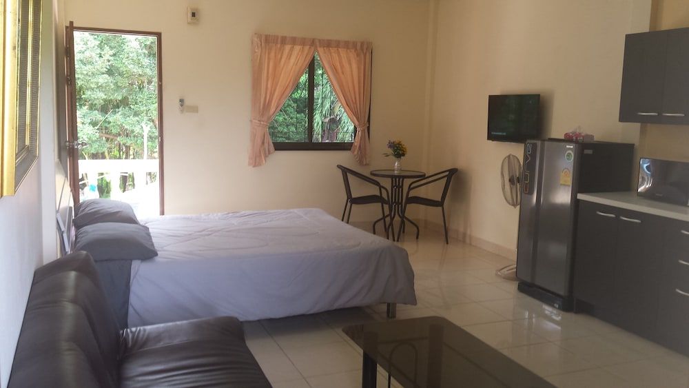 Deluxe Studio, Kitchenette