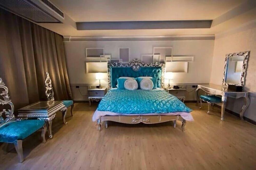 Alvarez Hotel Junior Suite 7