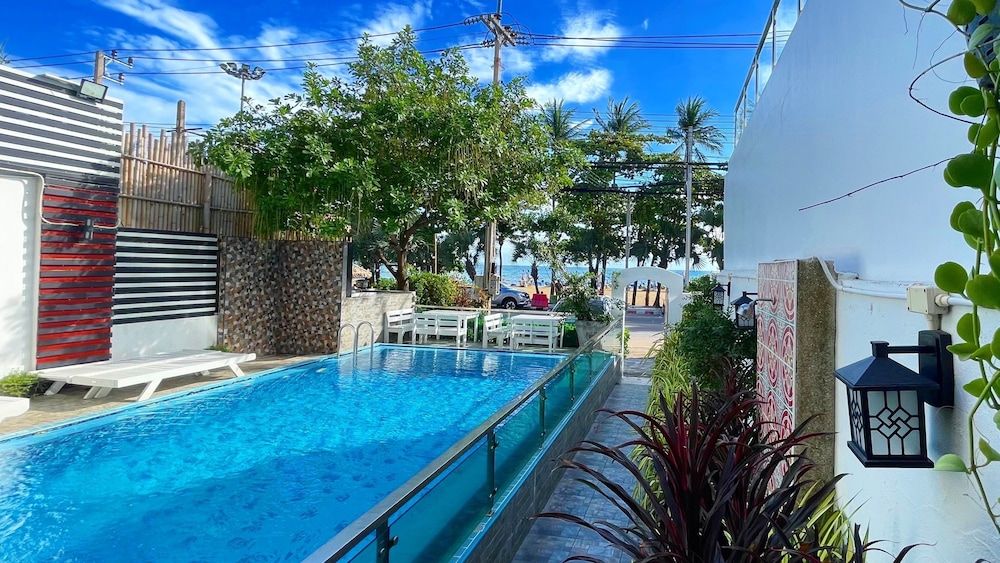 undefined Beach Gallery House 4