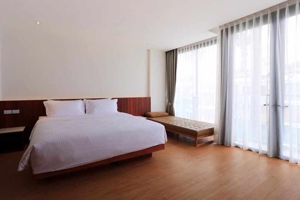 Varinah Resort Deluxe Room 5