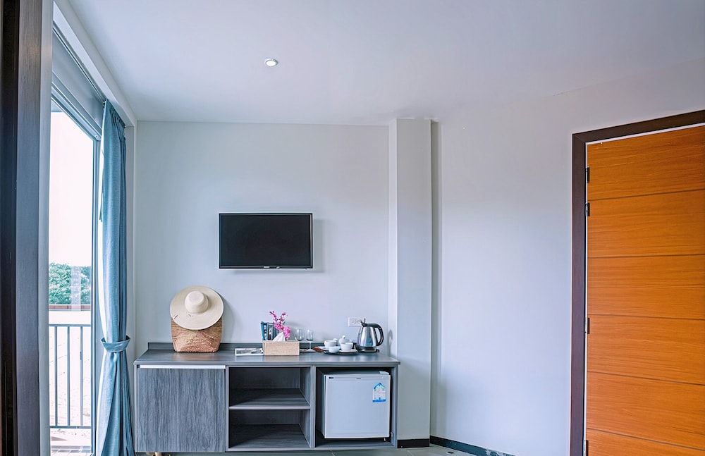 The Wings Boutique Hotels Krabi Koh Lanta Deluxe Double Room, 1 King Bed 22