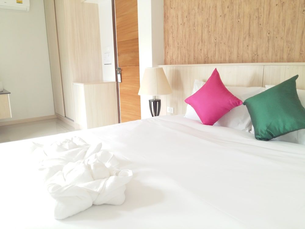 The Wings Boutique Hotels Krabi Koh Lanta Standard Double Room 2