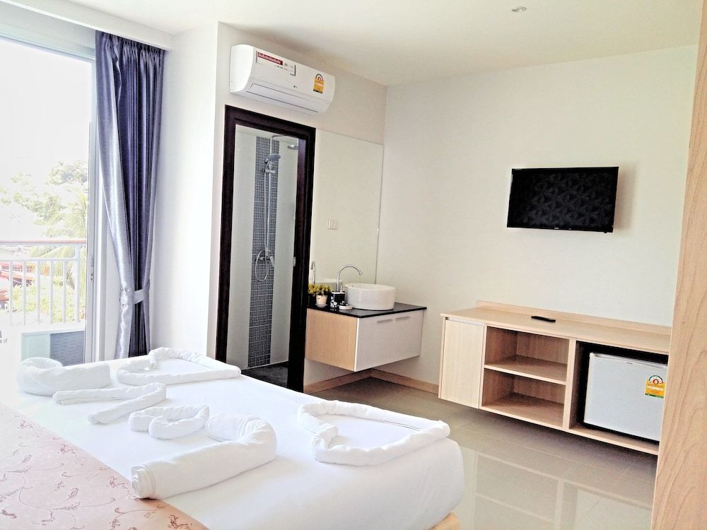 The Wings Boutique Hotels Krabi Koh Lanta Superior Double Room 3