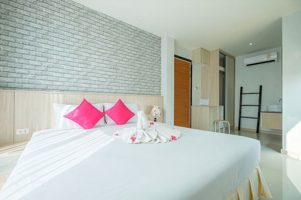 The Wings Boutique Hotels Krabi Koh Lanta Superior Double Room 6