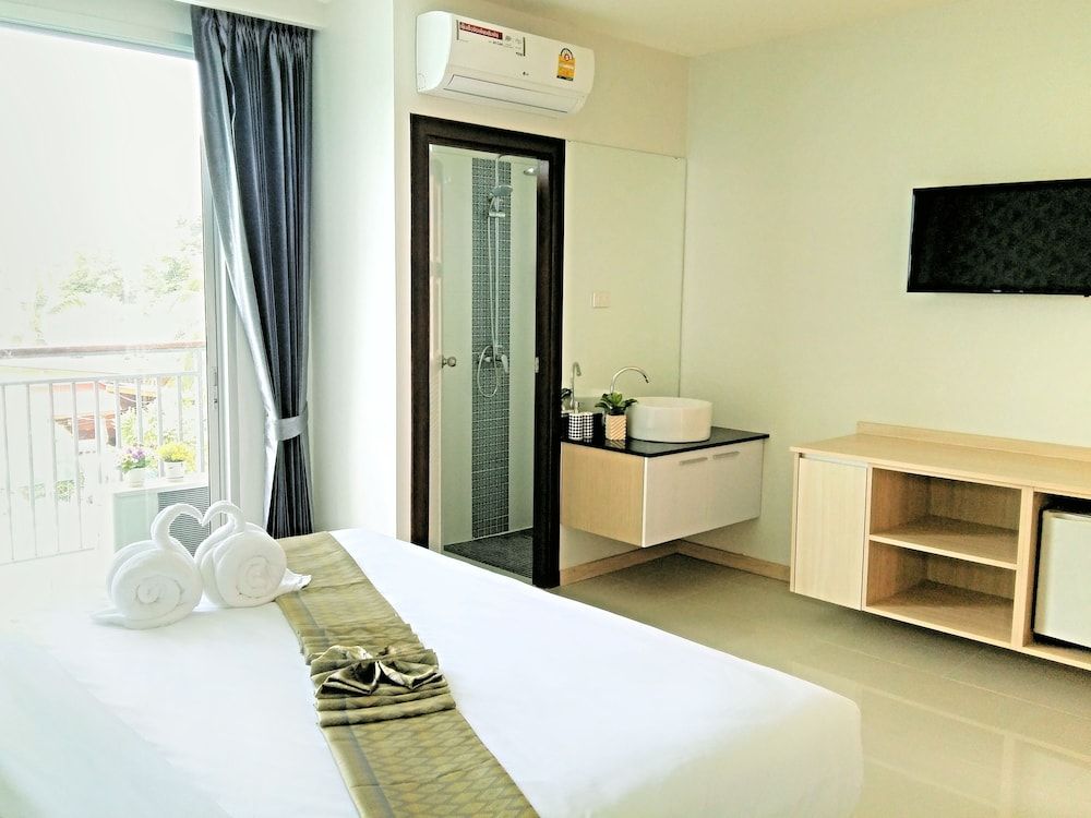 The Wings Boutique Hotels Krabi Koh Lanta Superior Double Room 5