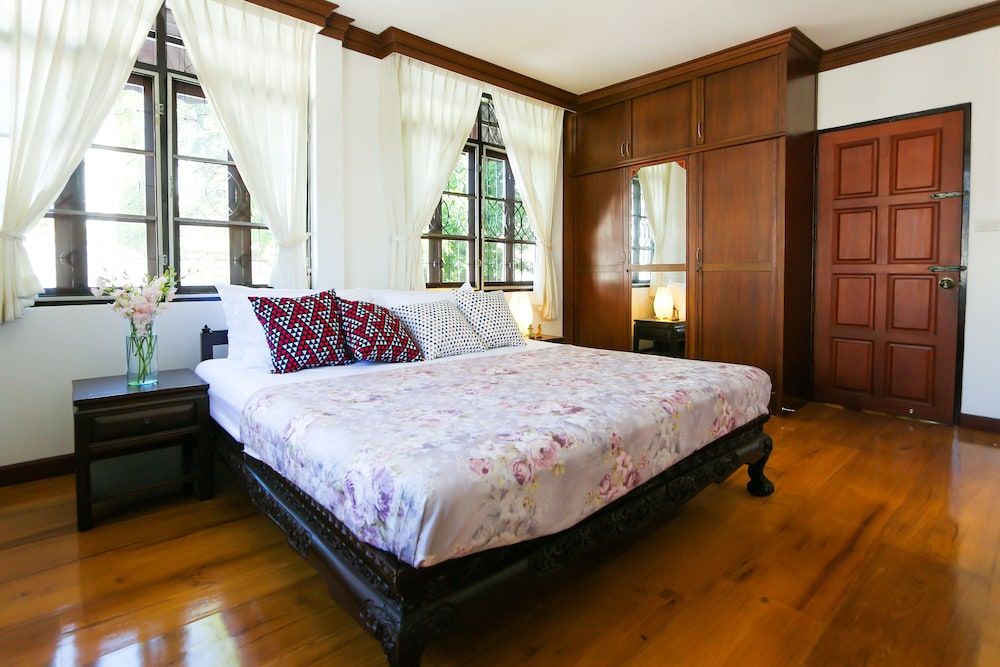 undefined Villa de Nimman 2