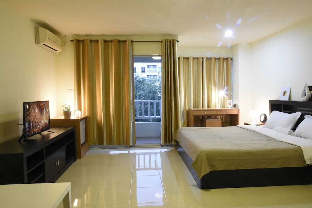 NRV Donmuang Airport Deluxe Double Room, 1 Bedroom