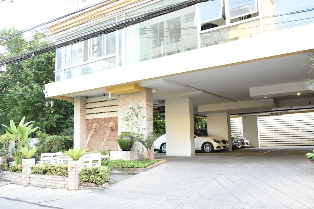 undefined NRV Donmuang Airport 8