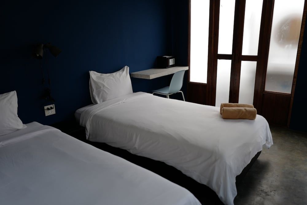 Nature Beach Resort Air Budget Bungalow Twin Room 3