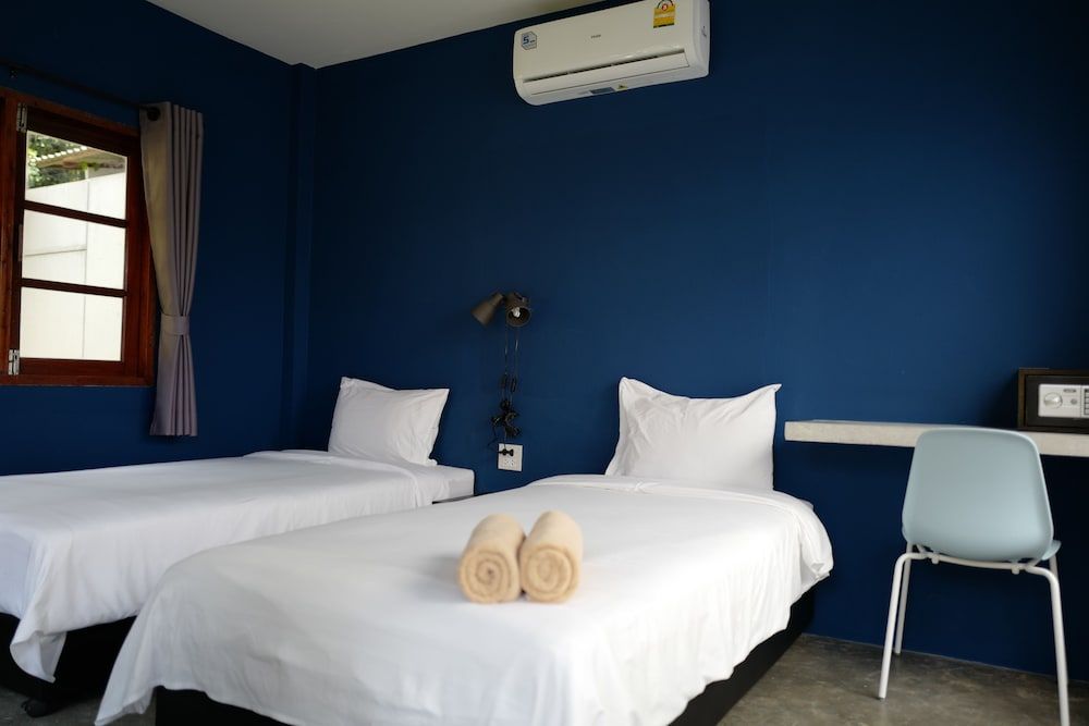 Nature Beach Resort Air Budget Bungalow Twin Room 2