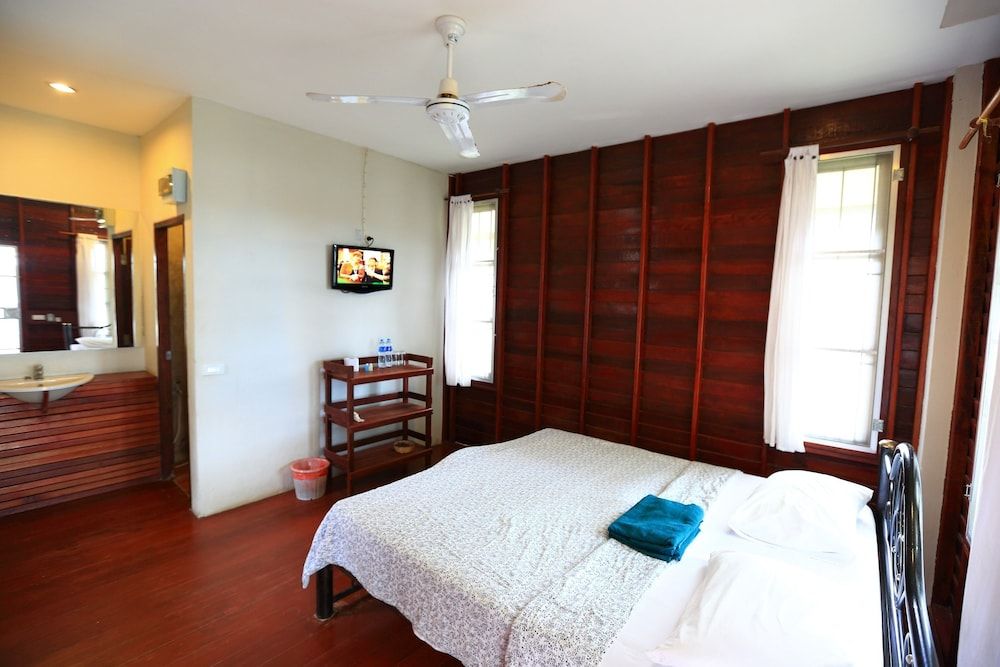 Standard Bungalow, Sea View