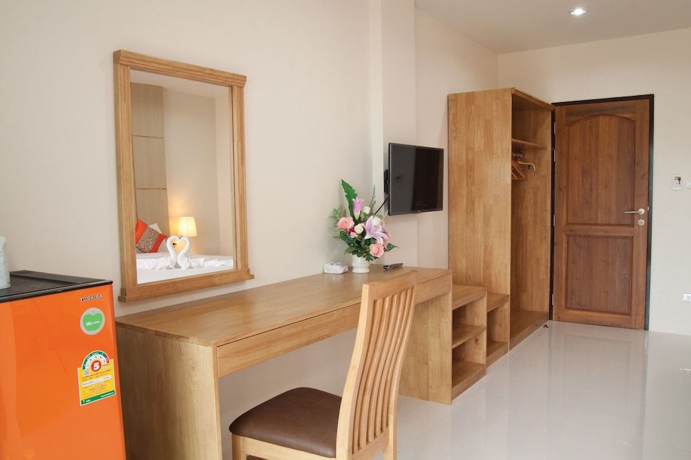 JS Residence Krabi Twin Bedded Room 7