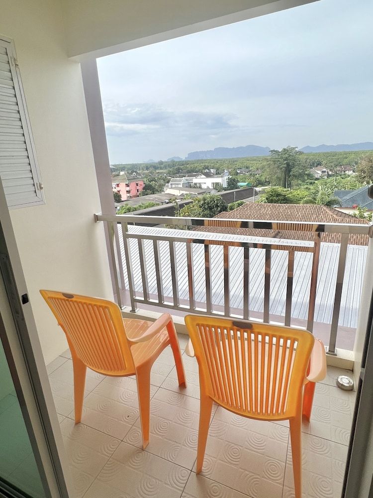 JS Residence Krabi Twin Bedded Room 3