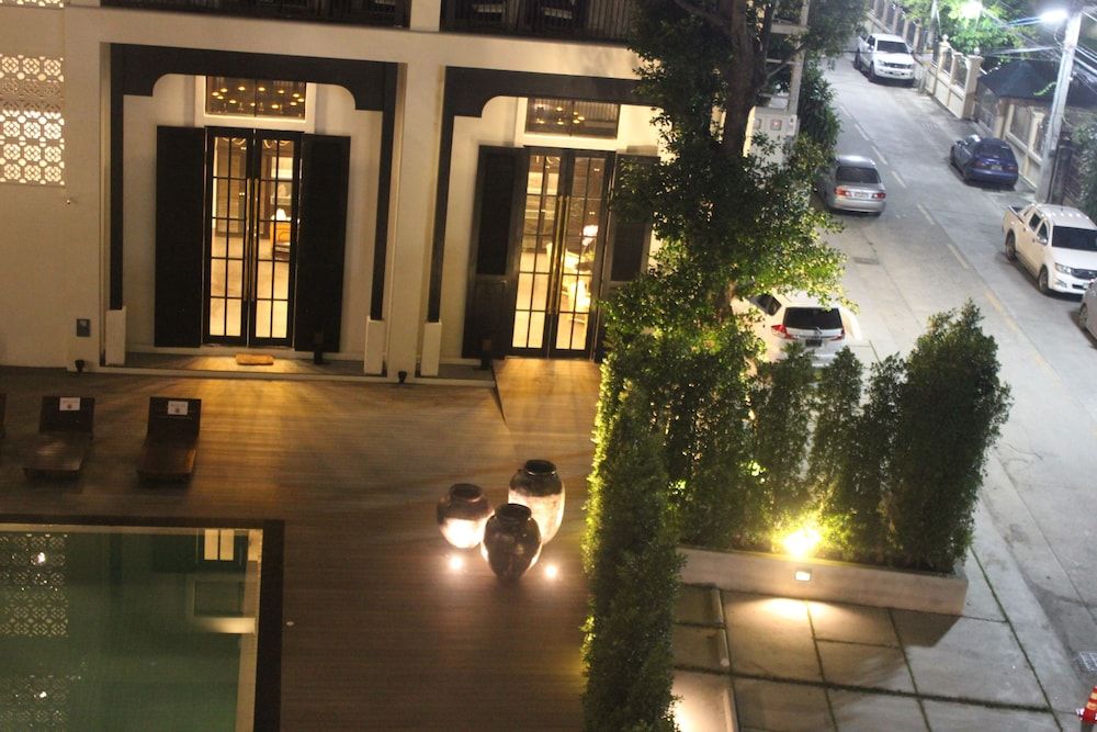 undefined Buri Siri Hotel 9