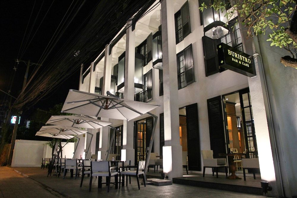 undefined Buri Siri Hotel 8