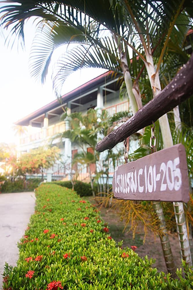 undefined Kaibae Hut Resort 5