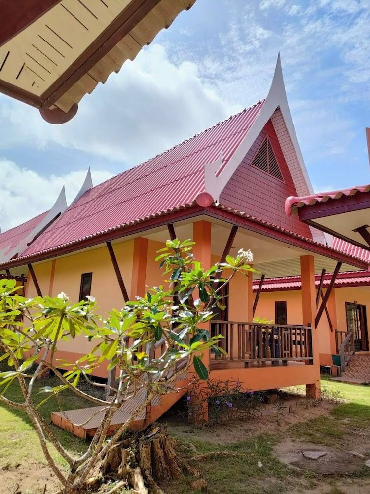 undefined Kaibae Hut Resort 7
